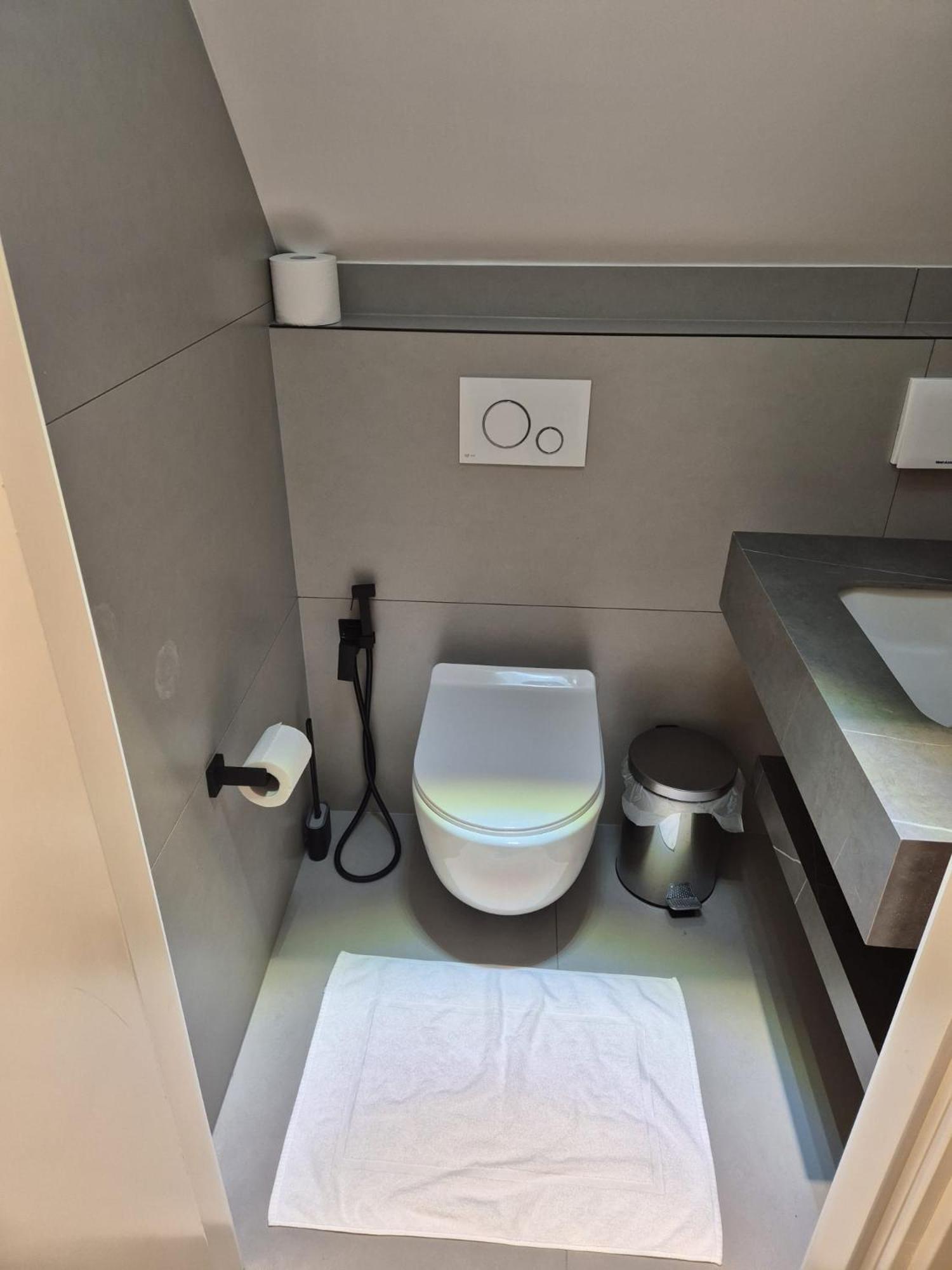Rosemay Hotel Near London Heathrow Airport Hayes  Exteriör bild